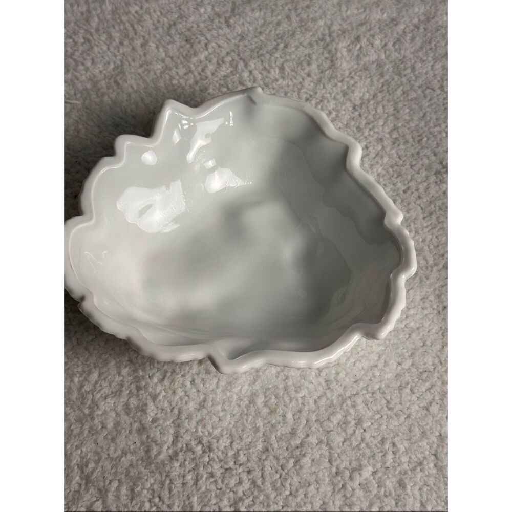 Vintage White Indiana Milk Glass Embossed Berry Fruit Triangle Bowl